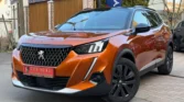 Peugeot 2008 GT Line 2020 exterior față faruri LED