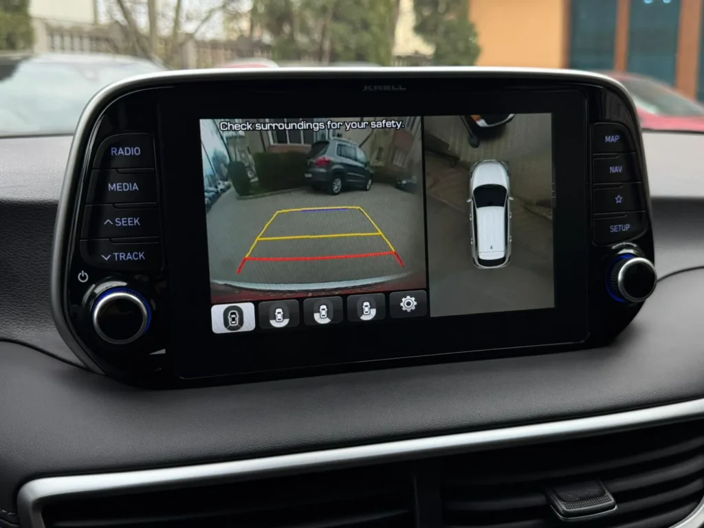 Hyundai Tucson 1.6 CRDi cameră 360 și senzori parcare