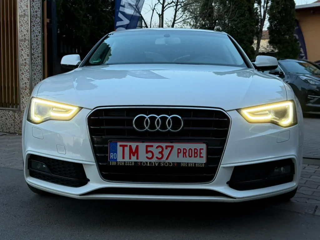 Audi A5 Coupe S line 2013 exterior față LED