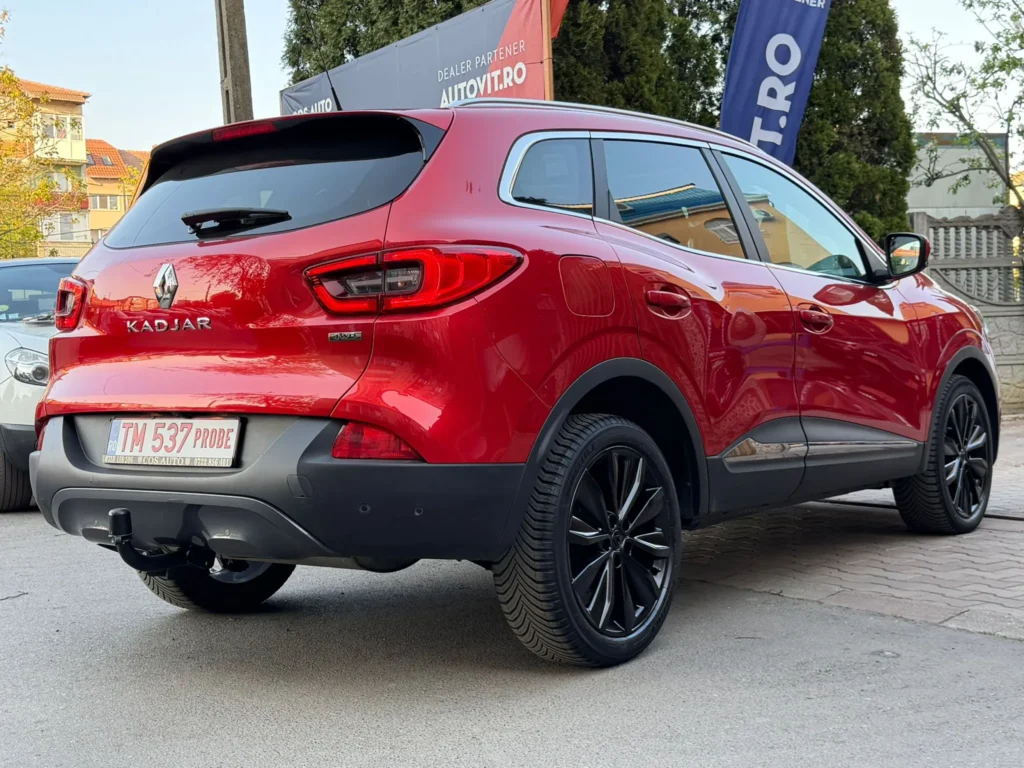 Renault Kadjar 1.6 dCi 4x4 vedere laterală SUV