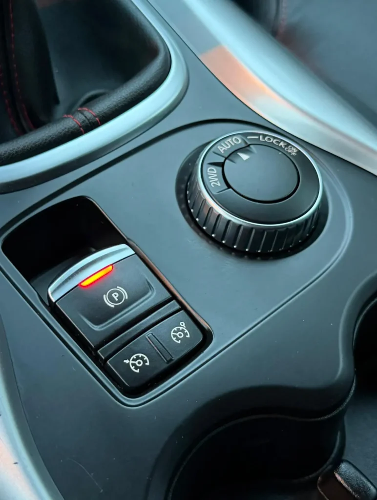 Renault Kadjar 4x4 sistem selectabil buton